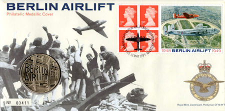 Berlin Airlift Booklet (1999)
